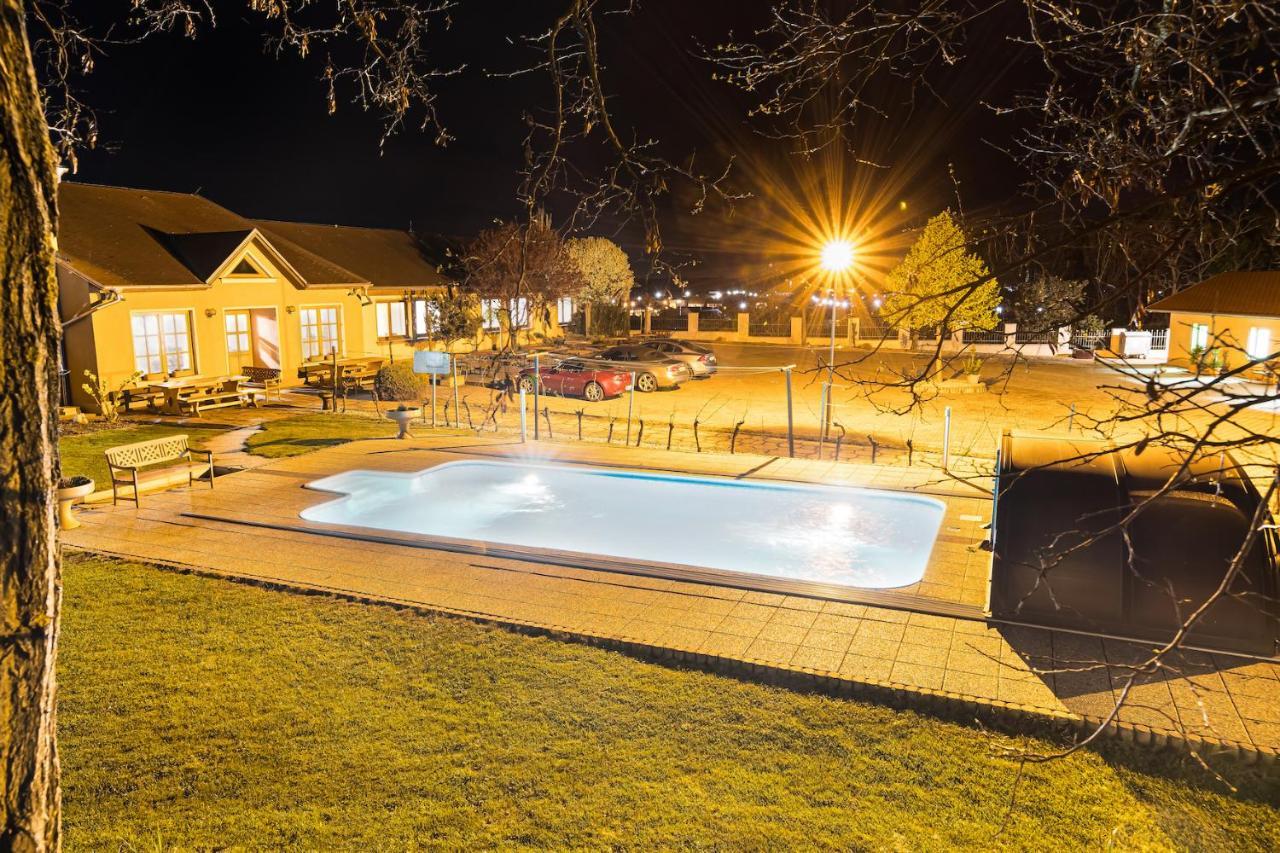 Resort Kovacs Novosedly  ภายนอก รูปภาพ